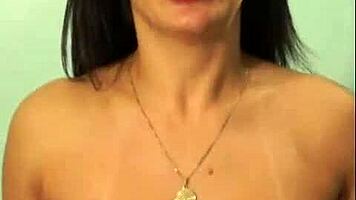 Rapidinhas - Erotikaxxx - Eduarda Grazel - Uma Tarde De Massagem