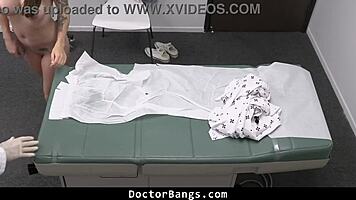 Violeta Grey and Lexi Dona Enjoy Romantic Lesbian Cunilingus and Tribbing