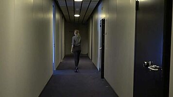 i-i'm teen violet haze as real estate agent in bondage