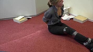 i-i'm teen violet haze as real estate agent in bondage