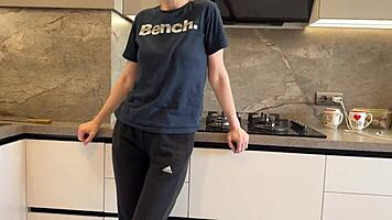 Real Cheating: Fucked Wife's Sister After Argument - Russian Amateur