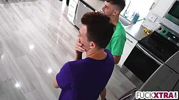 Tiny Girls Violet Gems and Venus Vixen Lose the Game with Deepthroat and Fucking