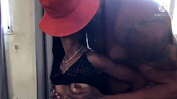 Erva Sexo E Jatada De Leite Nos Peito