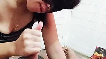 Schoolgirl teen gives pinay blowjob with handjob