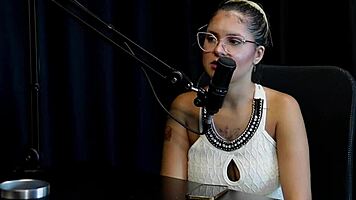 barbara sol's first show was a hit, she recorded for producers but didn't like inversion and fetish 😏 watch on sheer red