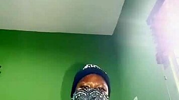 Horny Young Girl First Time Plays With Her Wet Pussy In Homemade Video