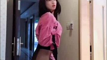 asian ladyboy jerks off flashing woman and cums 💦