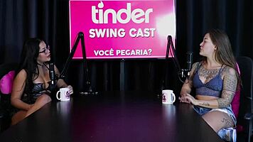 Safada Shows Blowjob After Tinder Swing Cast - Flor De Damiana Sheer Red