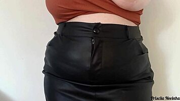 Horny Young Girl Masturbates with Vibrator Inside