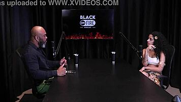 Gosta De Sentir Pau Entrando Começou A Cobrar Pela Paciência Tirava Foto Pelada Pra Tocar Siririca E Prostituição É Pra Quem Gosta De Gente - Bibi Hourani Watch On Sheer Red