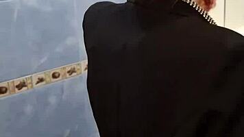 Girl Next Door Fucks in Bathroom Quickly