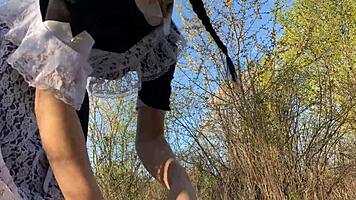 Fucking A Skinny Hottie In The Bushes