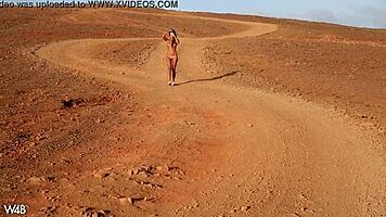 is y melena maria rya naked in the desert?