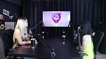 Joice Muller Compiles Outdoor Group Cuckold Scenes With Handjobs And Black Couples