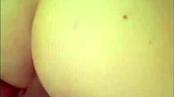 Latin slut wife enjoys two cocks on her birthday trio con doble penetracion phoohad patnee esposa puta latina disfruta dos vergas el dia de su cumplea�os