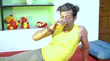 Mature Indian Milf Gives Blowjob Before Pussy Fucking