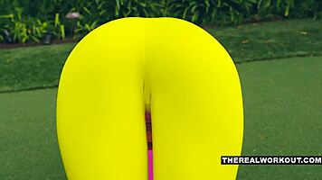 Ashley Aleigh's Shower Cum Delight