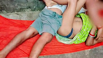 hey, sothela's brother's wife is a plump babysitter getting her asshole gaped by a bodybuilder