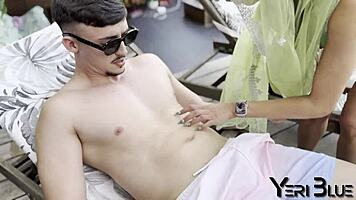 Fucking A Muslim Wife Hijab In A Swimming Pool - Aaliyah Yasin