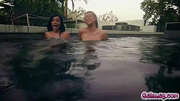 Savannah sixx kisses gia derza deeply in bedroom lesbian groping