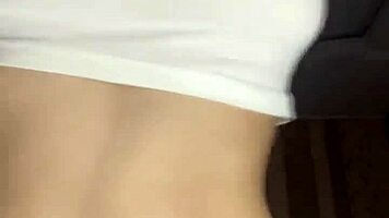 Watch this Russian teen dancing on Bigo?