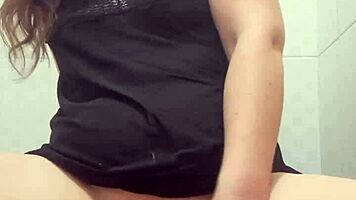 Big Ass Solo Girl Fucking A Big Dildo In A Big Pussy Until She Gets Orgasm And Squirts In The Bathroom