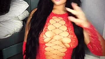 Horny british slut solos with toys 😈