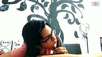 hey, exciting carahoneyy makes me cum three times and swallows it all