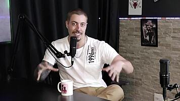 person records outdoor fun with 13 people in lençóis, featuring exhibitionism and crazy activities.