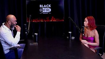 Ruiva Safada Shows Ass After Husband Suggests Liberal Entry, Loves Big Thick Cock! 🔥