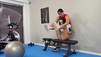 I scream as the big ass Colombian fucks her personal trainer wildly!