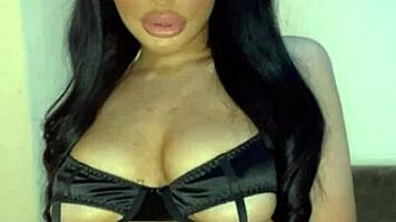 Horny British Slut Shares Her Solo Masturbation Session on Webcam