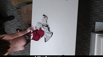 Suspect lily jordan flees but officer forces her to cum and releases her