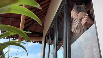 I Recorded A Hot Babe In Fishnets