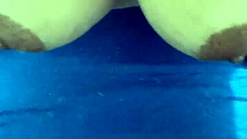 Haciéndome Una Rica Paja Y Llega Mi Marido A Comerse Mi Gran Culo