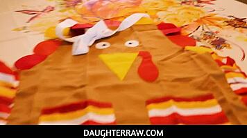 how she expresses thanks on thanksgiving