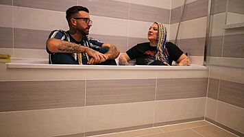 livie chats from the bath in frankie jax interview
