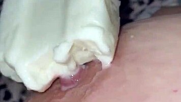 Saudi amateur Arabian Snow White in Los Angeles kinky fetish masturbation with pizza chocolate ice cream fruits