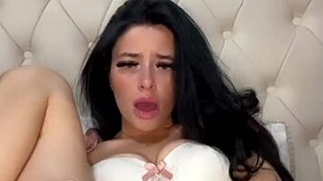 Slutty American Exchange Student Fingers Herself