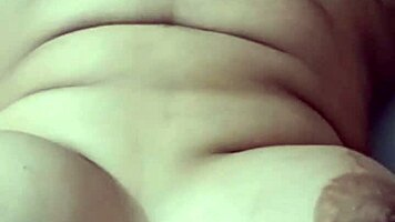 Mira como me vengo, papi, te gusta!