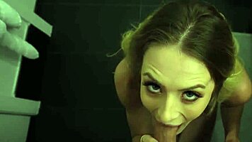 Stepsiblings Kyler Quinn And Nicky Rebel Share One Hotel Room Myslutsis