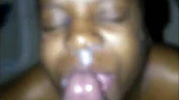 Tight Pussy Ebony Teen Gets Huge Cumshot