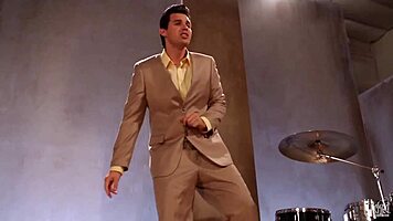 Lexi's Ass Looks So Good in Leggings