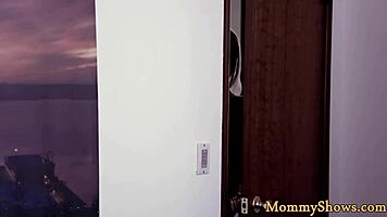 Glam Babes Pussylicking Each Other