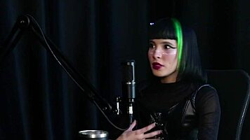 i compiled carol rhcp and bia hot in preliminares podcast watchin on sheer red