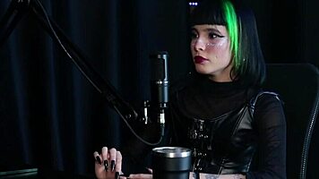 i compiled carol rhcp and bia hot in preliminares podcast watchin on sheer red