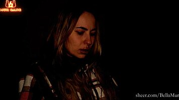 teen girl eats asshole and gives her body