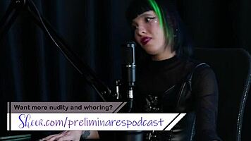 Blonde teen loses virginity in mother's bed after leaked video