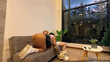 i met linda on tinder an she likes to fuck on the first date