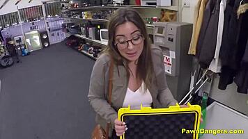 Teen Brunette Loses Anal Virginity To Brazilian Amateur